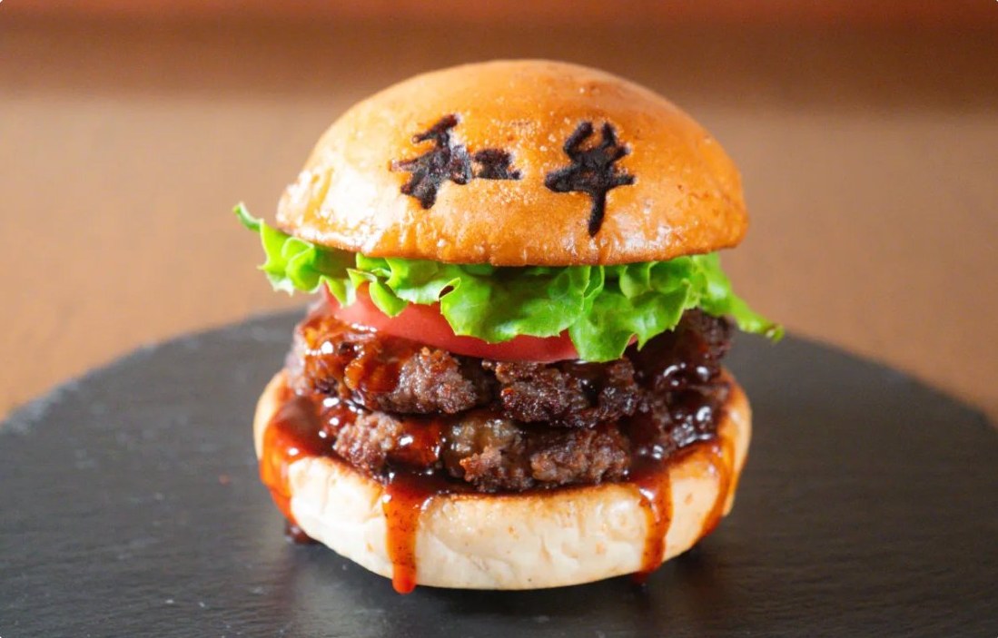 100% Wagyu Truffle Cheese Burger